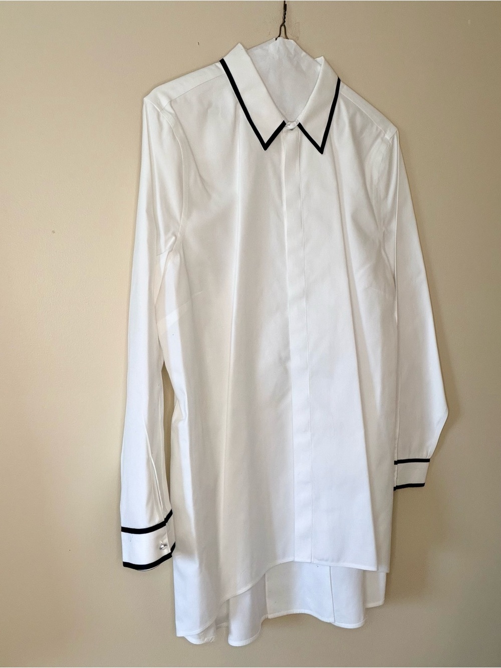 Chico's White Long Sleeve Button-Down Shirt with Black Trim